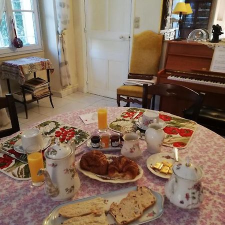 Bed and Breakfast Lolifan En Provence à Brignoles Extérieur photo
